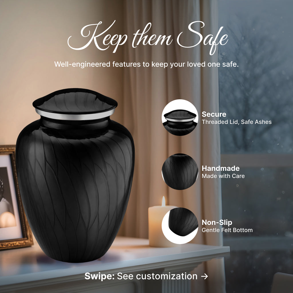 Serenity Curve Pearl Urn