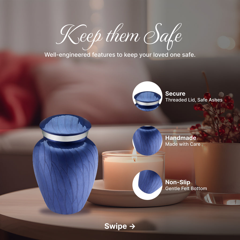 Serenity Curve Pearl Urn