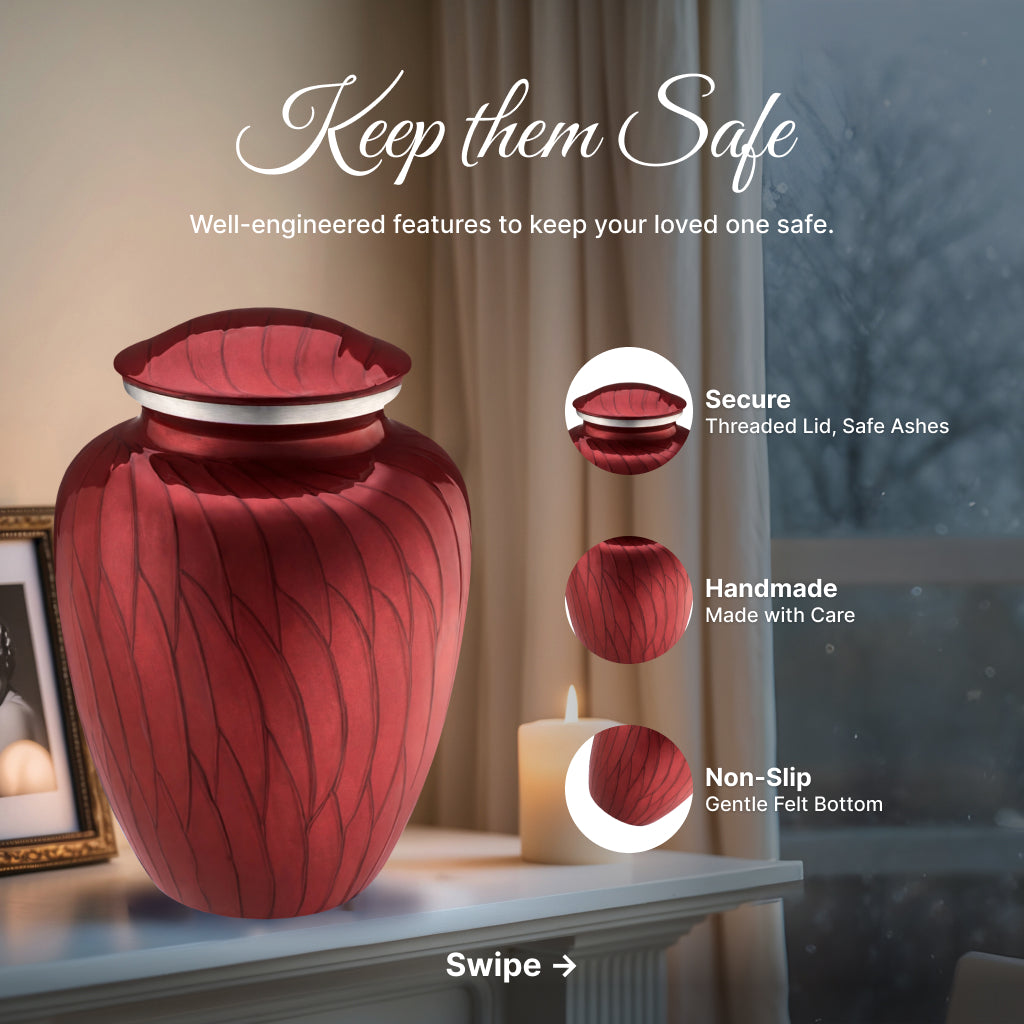 Serenity Curve Pearl Urn