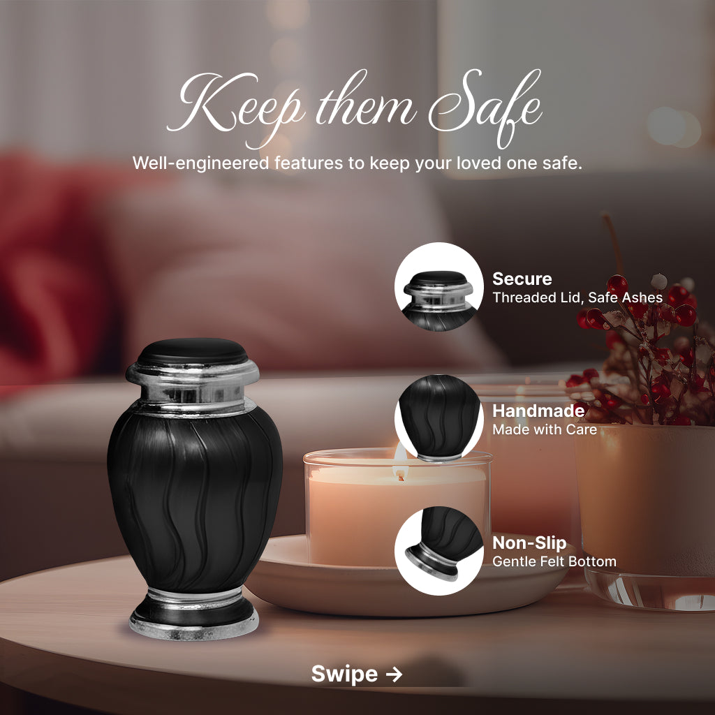 Minimalistic Hotep Cremation Urn