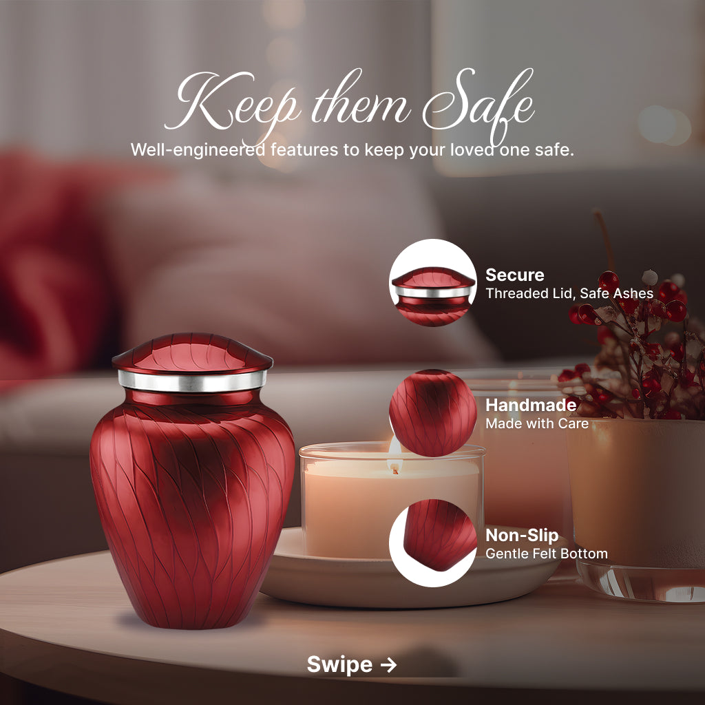 Serenity Curve Pearl Urn