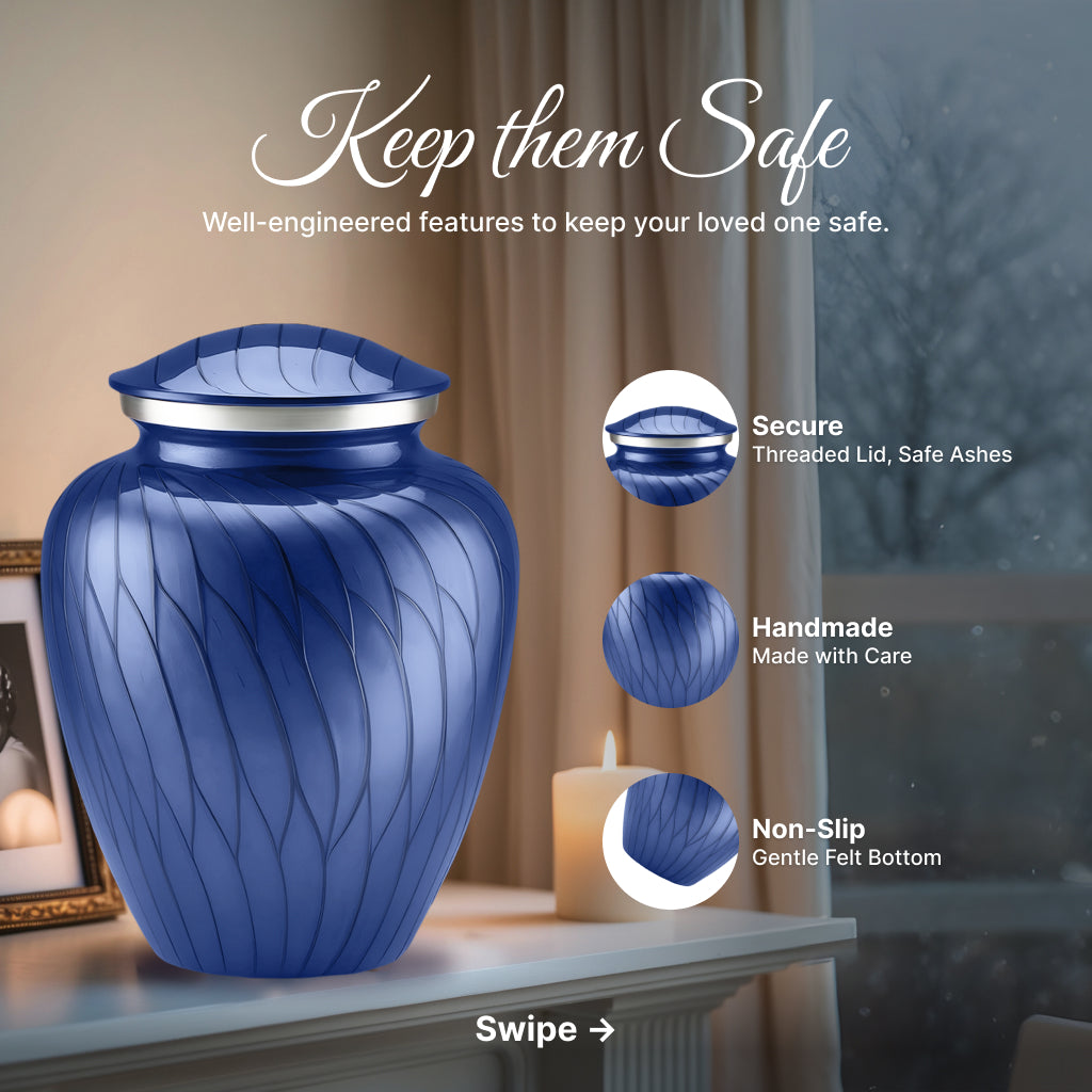 Serenity Curve Pearl Urn